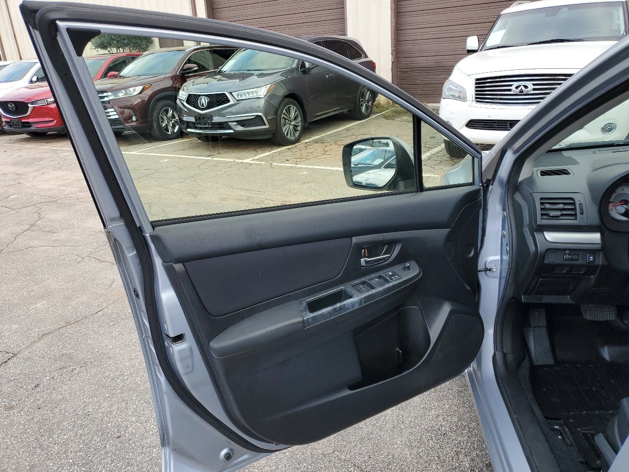 Used 2014 Subaru Impreza 2.0i Premium image 16