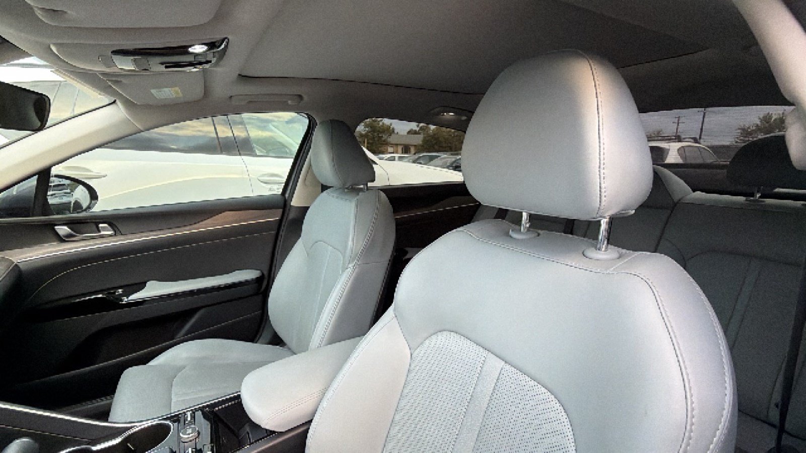 Used 2023 Kia K5 EX FWD image 8