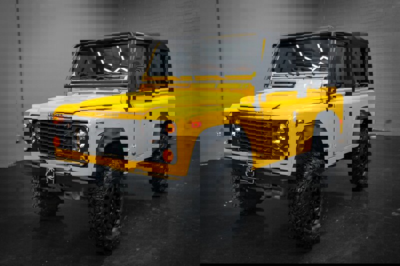 Used 1995 Land Rover Defender 90 image 30