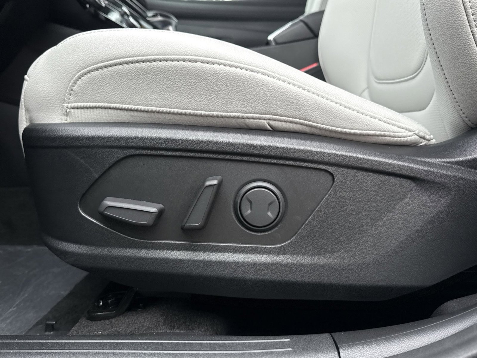 New 2026 Hyundai Santa Cruz SEL image 14