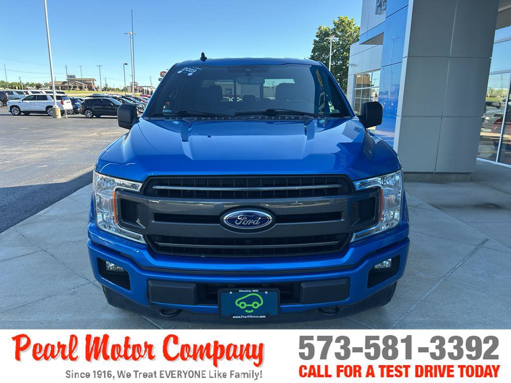 Used 2019 Ford F150 XLT w/ Equipment Group 302A Luxury AWD/4WD image 2