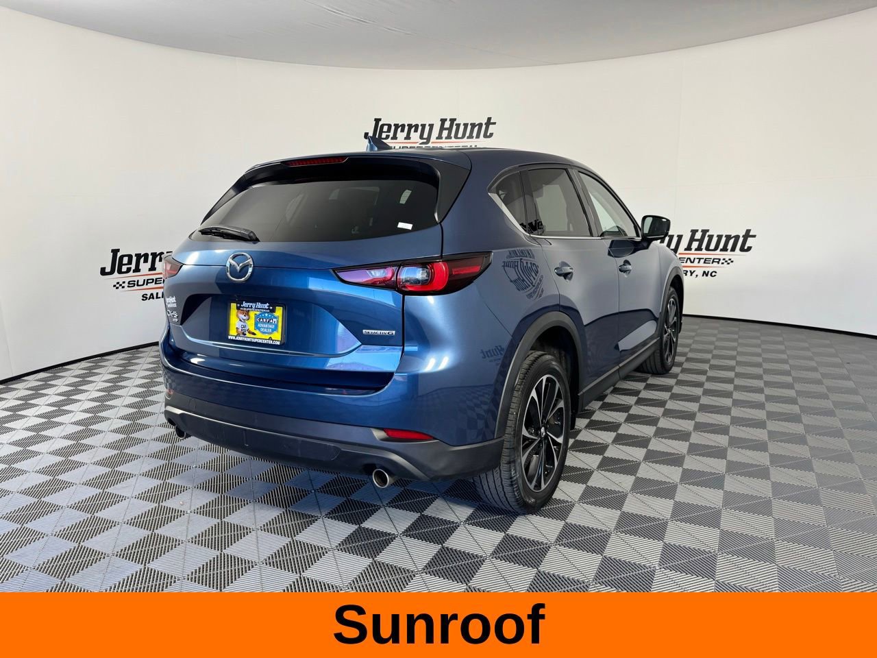 Used 2023 MAZDA CX-5 AWD 2.5 S w/ Premium Package image 6