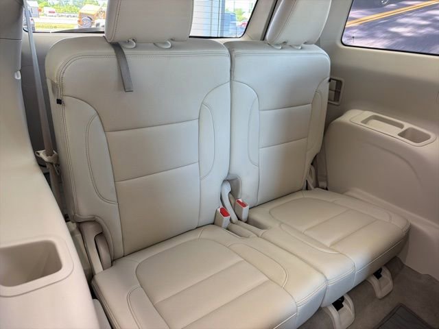 Used 2022 GMC Acadia Denali w/ Denali Ultimate Package AWD/4WD image 12