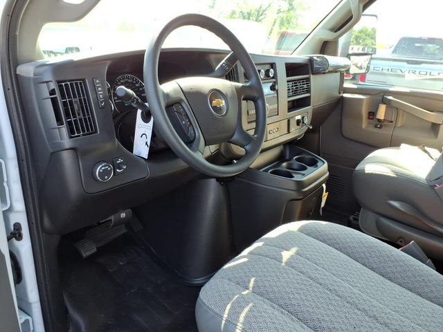 New 2026 Chevrolet Express 3500 w/ Power Convenience Package RWD image 5