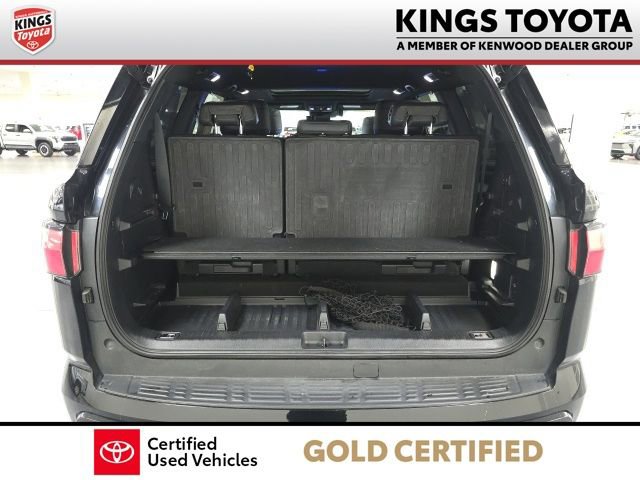 Used 2023 Toyota Sequoia Platinum image 13