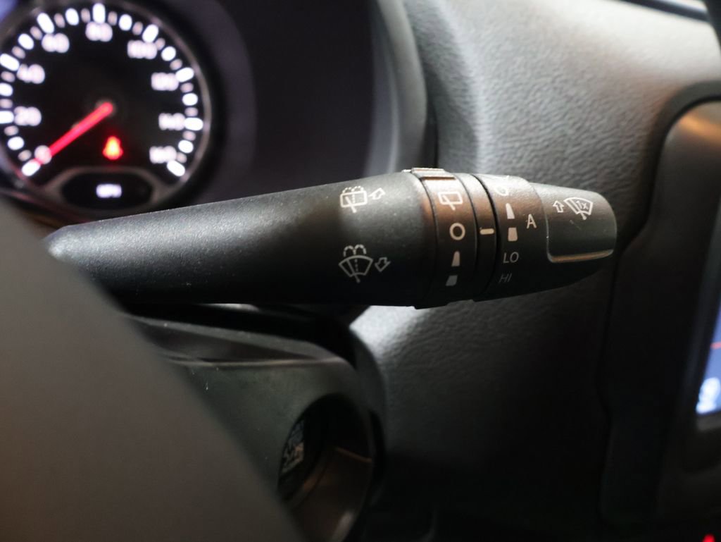 Used 2019 Jeep Renegade Trailhawk w/ LED Lighting Group image 36