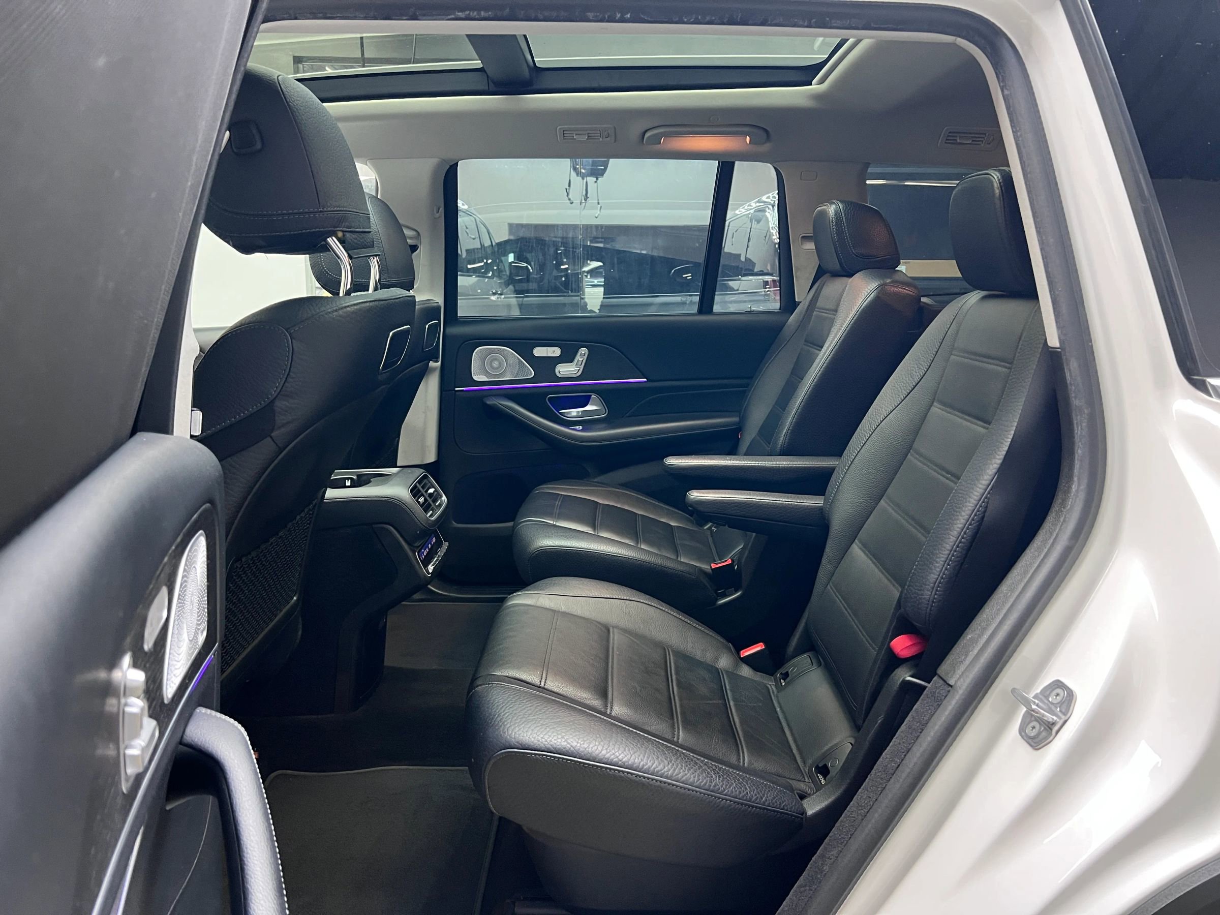 Used 2020 Mercedes-Benz GLS 450 4MATIC image 15