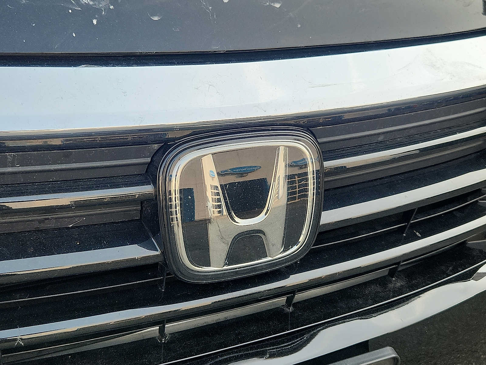 Used 2023 Honda Odyssey Touring image 4