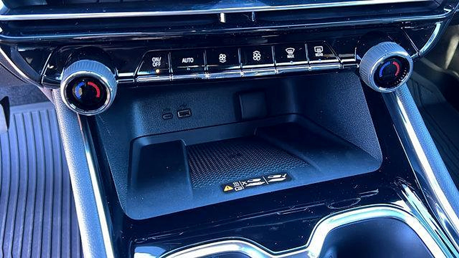 New 2026 Chevrolet Traverse Z71 w/ Enhanced Driving Package image 24