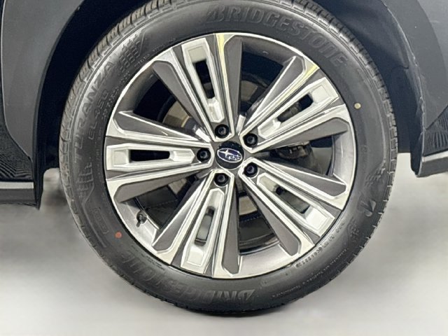 Certified 2023 Subaru Solterra AWD image 33