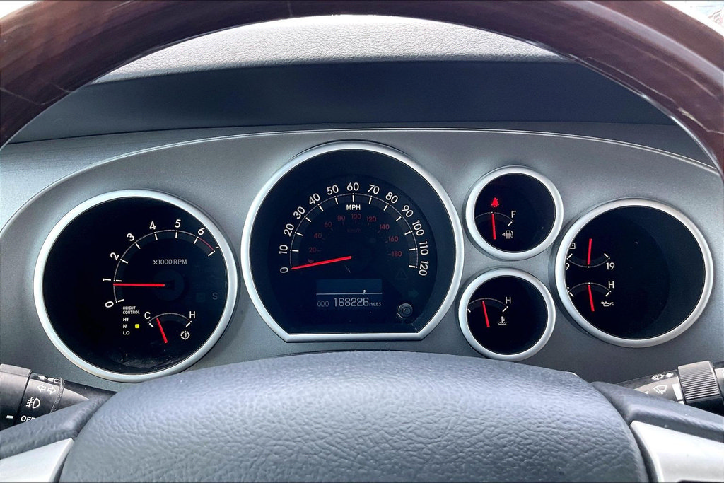 Used 2014 Toyota Sequoia Platinum RWD image 19