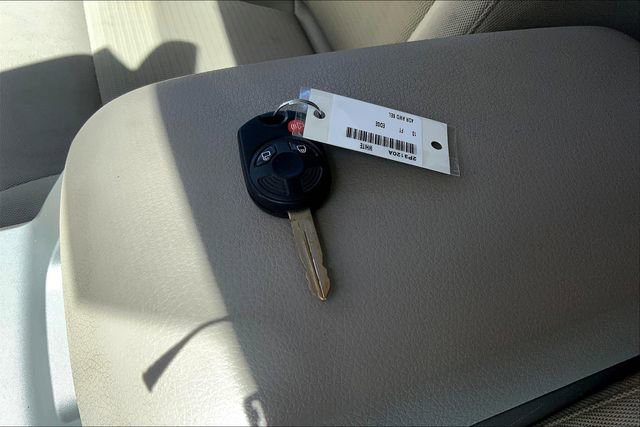 Used 2010 Ford Edge SEL image 11