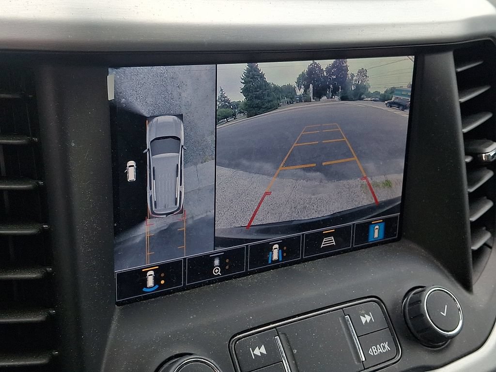 Used 2022 GMC Acadia SLT w/ Technology Package AWD/4WD image 19