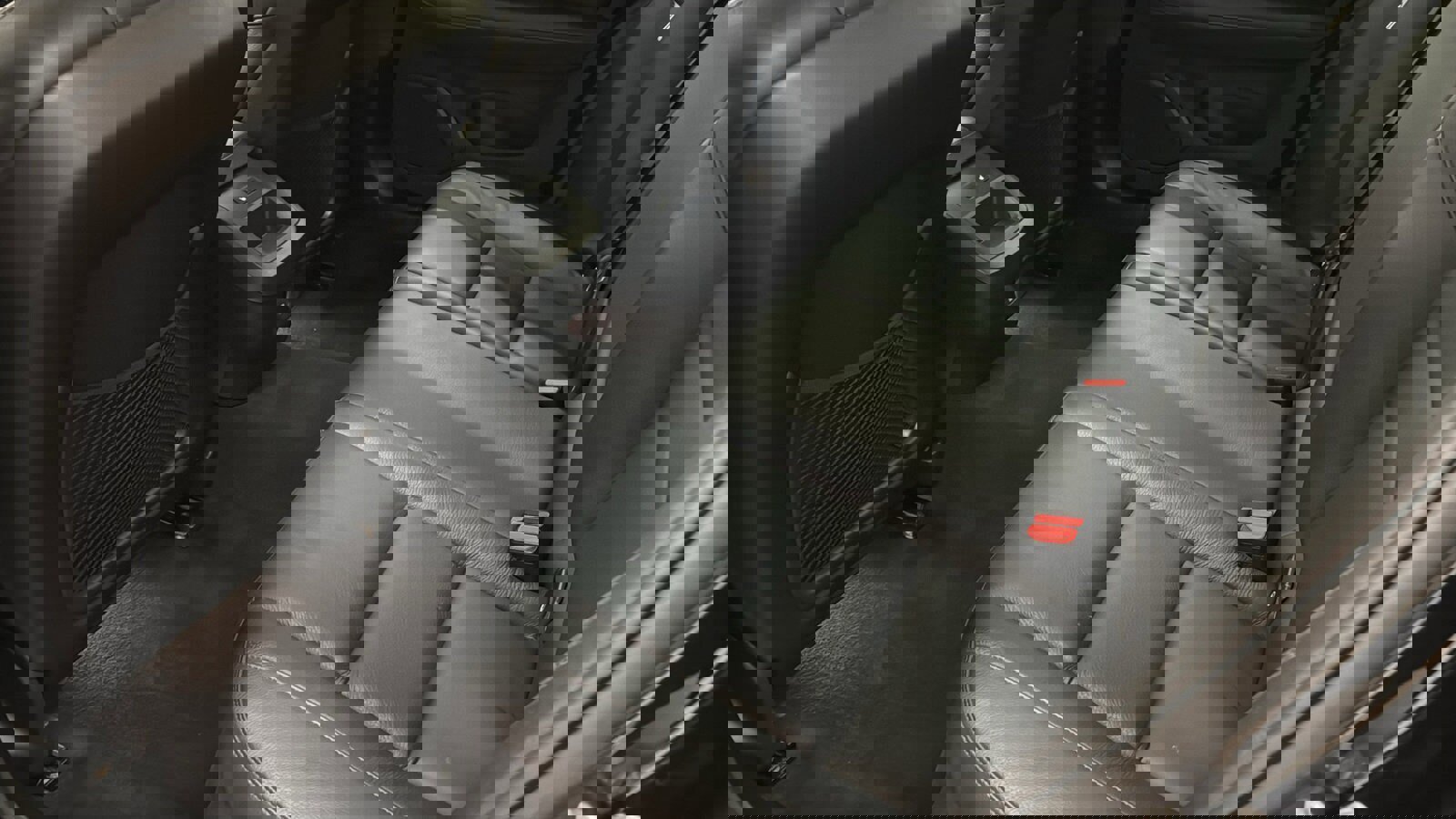 Used 2023 Volvo S60 B5 Plus w/ Climate Package image 27