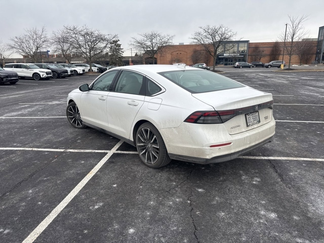 Used 2023 Honda Accord Touring image 7