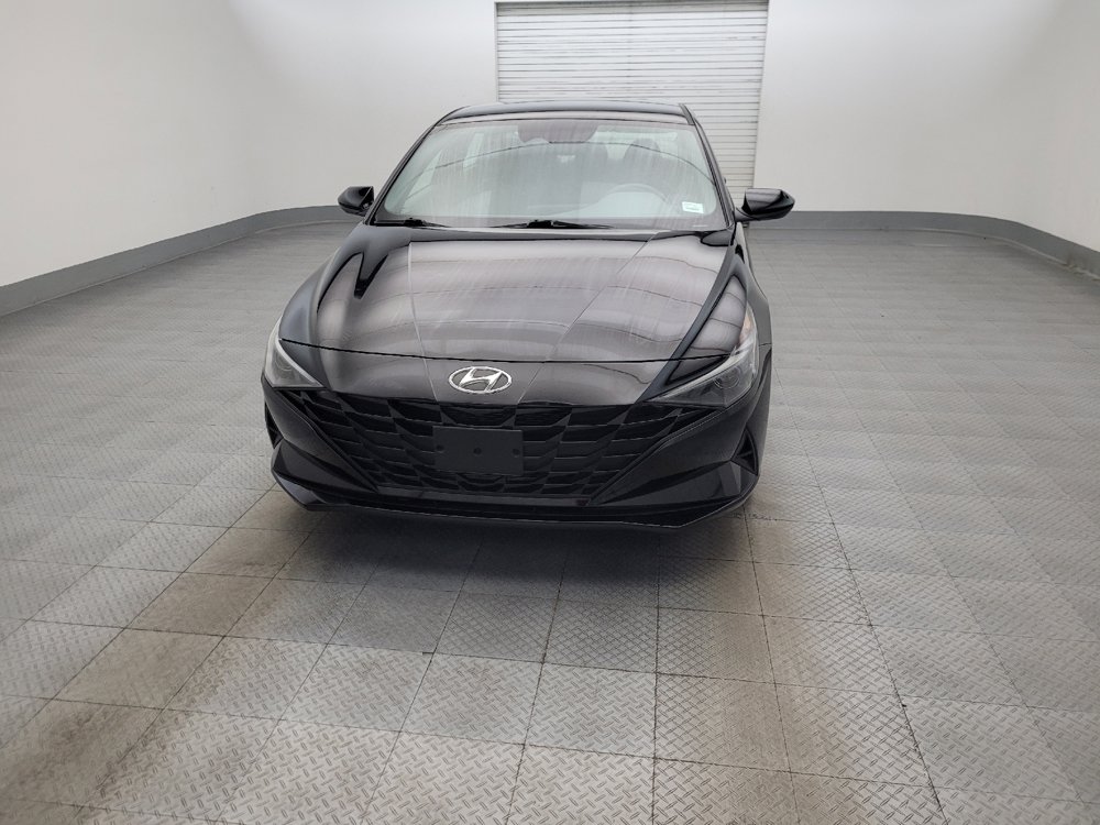 Used 2023 Hyundai Elantra SEL FWD image 15