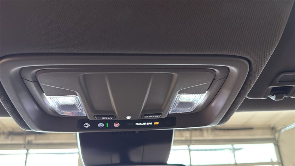 Used 2024 GMC Sierra 2500 Pro w/ Convenience Package image 26