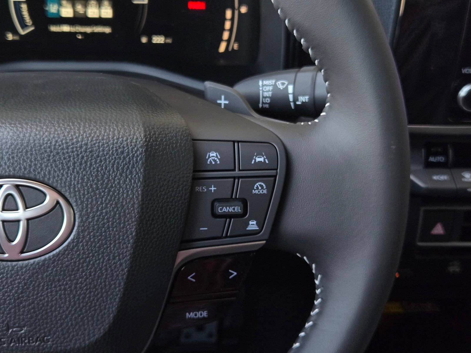 Certified 2026 Toyota Camry SE FWD image 19