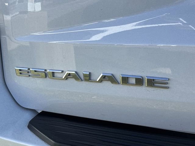 Certified 2022 Cadillac Escalade Premium Luxury image 26