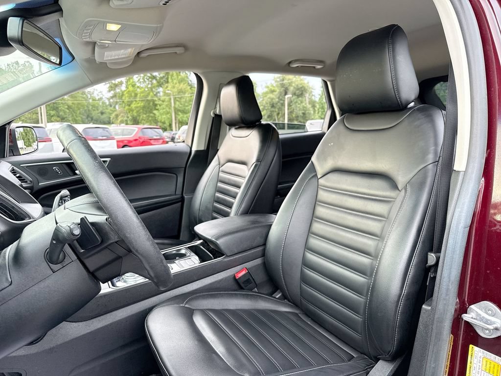 Used 2020 Ford Edge SEL w/ Convenience Package AWD/4WD image 14