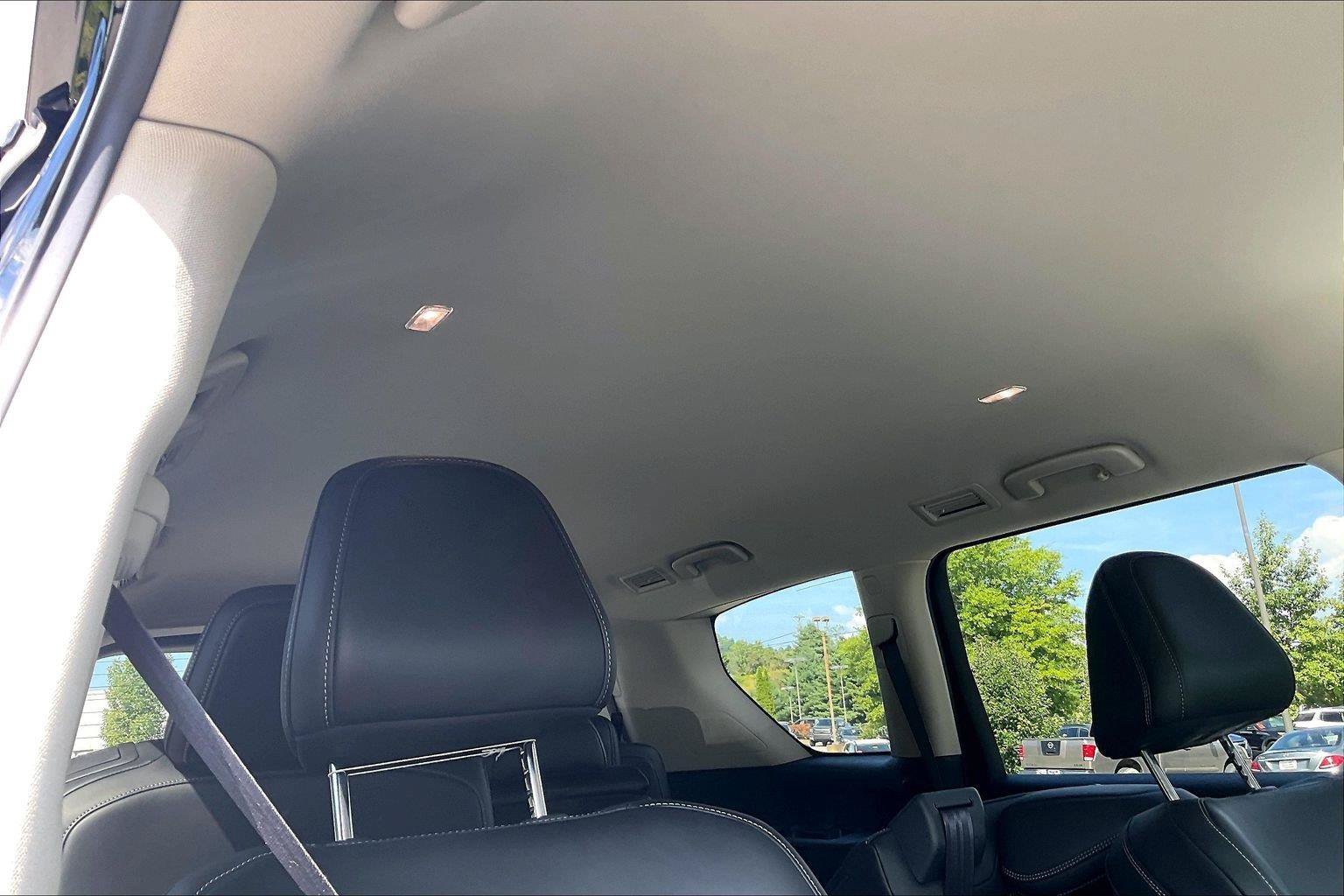 Certified 2025 Nissan Armada SV AWD/4WD image 21