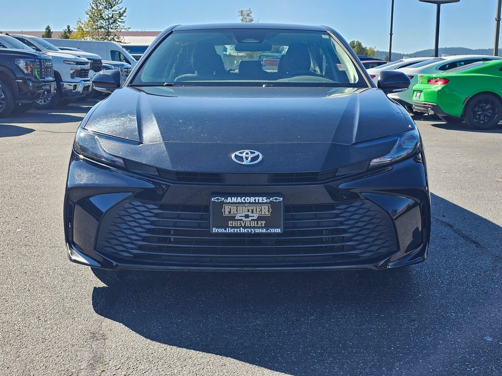 Used 2025 Toyota Camry LE FWD image 8