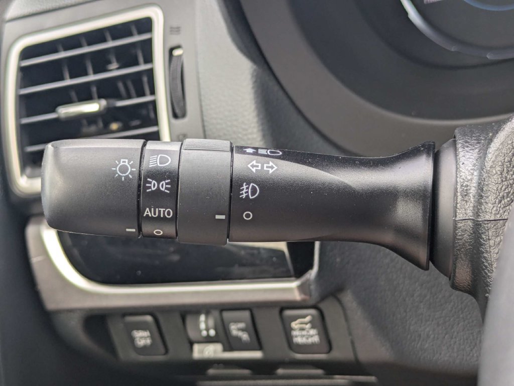 Used 2018 Subaru Forester 2.5i Touring w/ Popular Package #3B AWD/4WD image 30