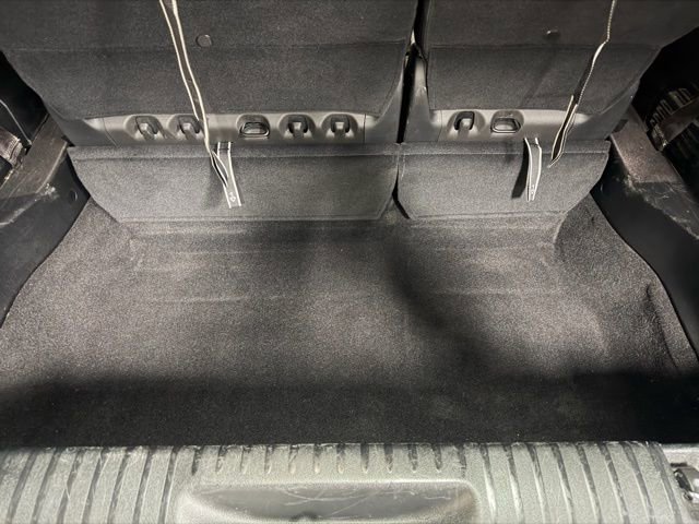 Used 2025 Chrysler Pacifica Limited image 23