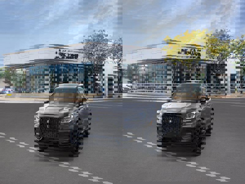 New 2026 Lincoln Corsair Reserve w/ Jet Appearance Package image 2