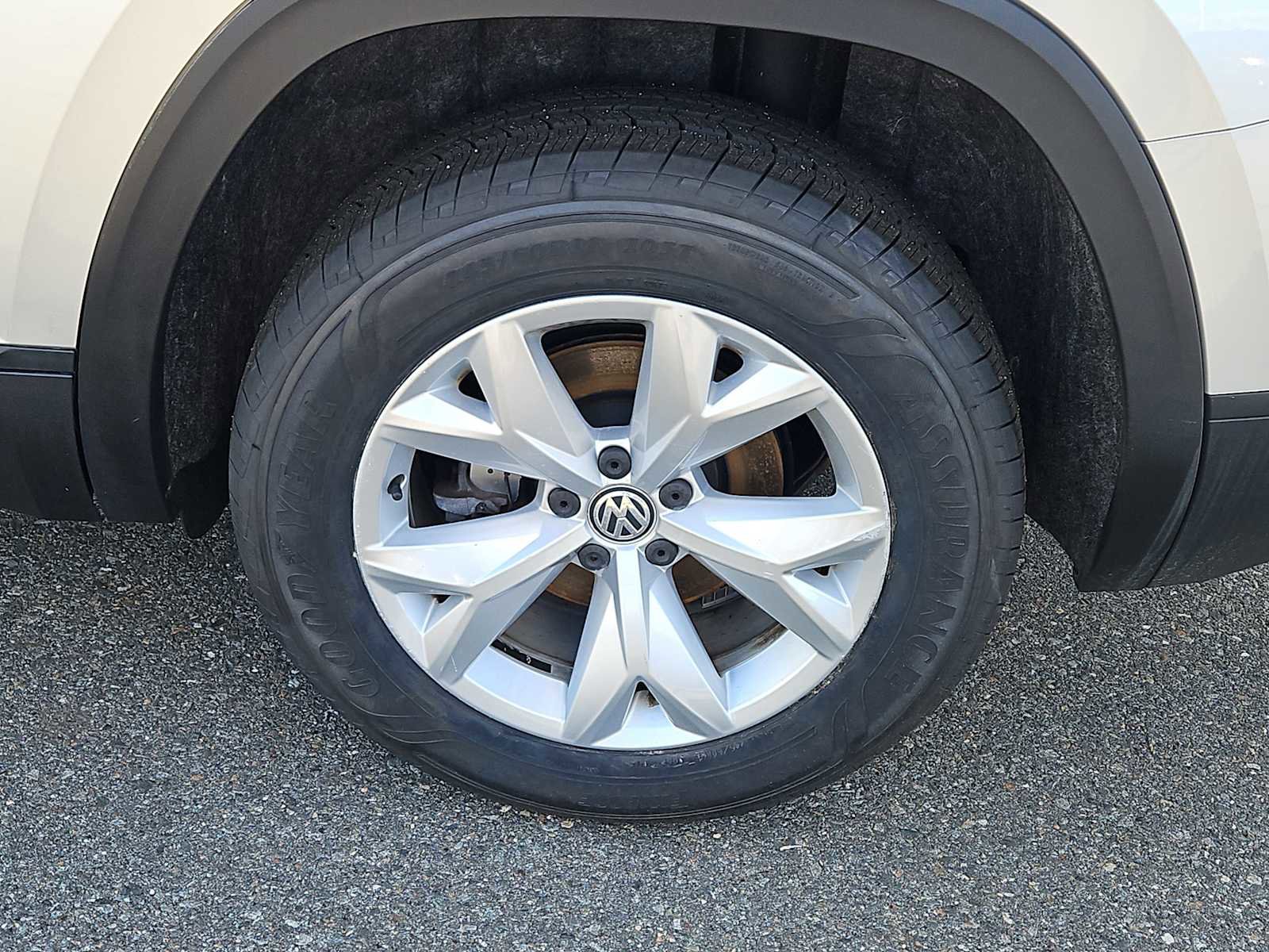 Used 2019 Volkswagen Atlas SE w/ Towing Package image 8