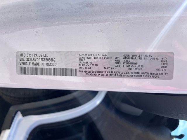 Used 2025 RAM ProMaster 2500 w/ Convenience Group FWD image 15