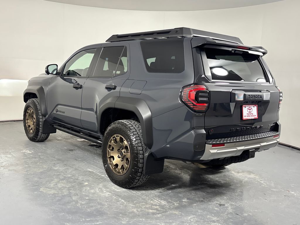 Used 2025 Toyota 4Runner Trailhunter AWD/4WD image 5
