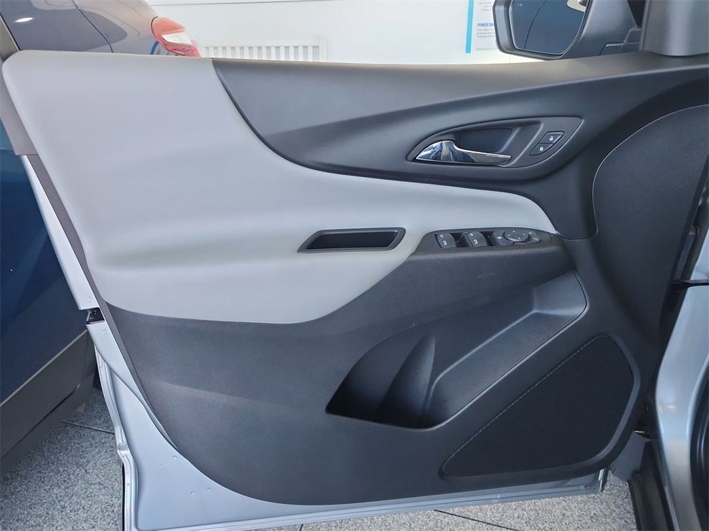 Certified 2023 Chevrolet Equinox LS w/ Sport Edition image 22