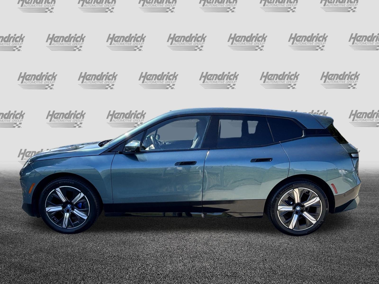 Certified 2024 BMW iX xDrive50 w/ Premium Package AWD/4WD image 7