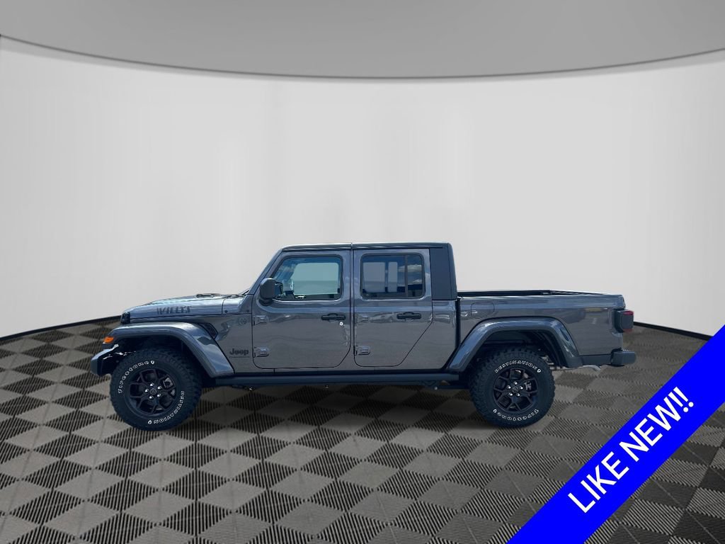 Certified 2025 Jeep Gladiator Sport AWD/4WD image 2