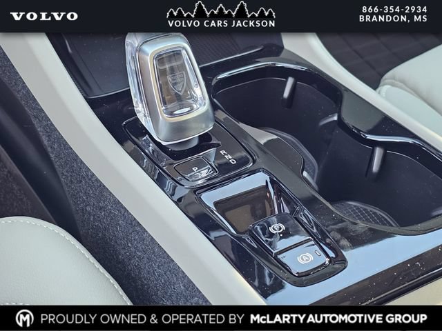 New 2026 Volvo XC40 B5 Ultra w/ Protection Package Premier AWD/4WD image 23