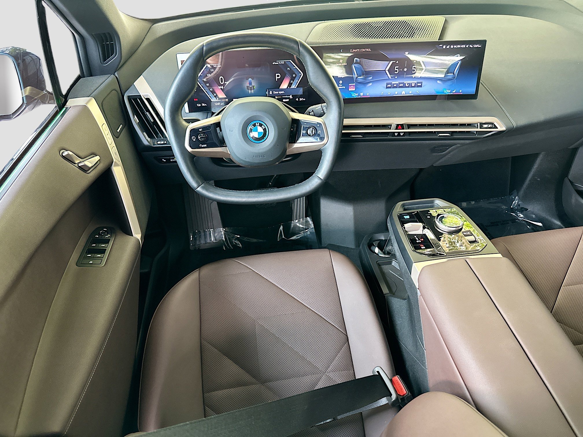 Certified 2024 BMW iX xDrive50 w/ Convenience Package AWD/4WD image 24