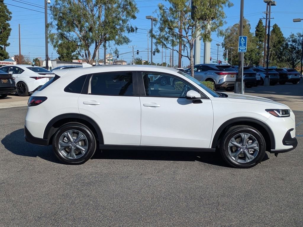 Certified 2026 Honda HR-V LX image 21