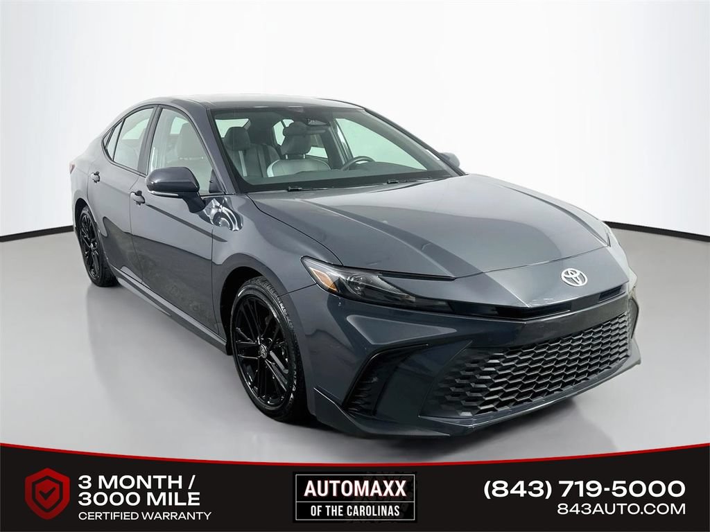 Used 2025 Toyota Camry SE