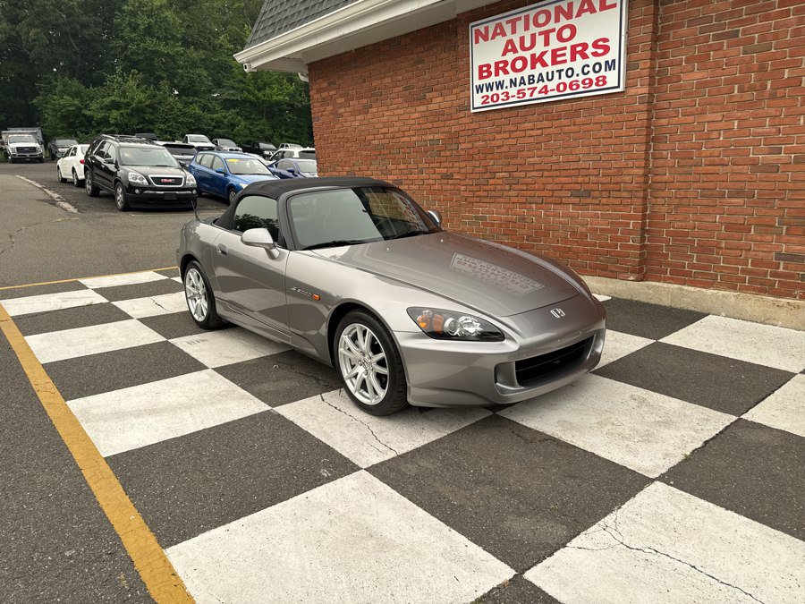 Used 2004 Honda S2000 image 1