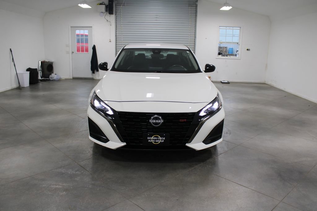 Used 2024 Nissan Altima 2.5 SR image 17