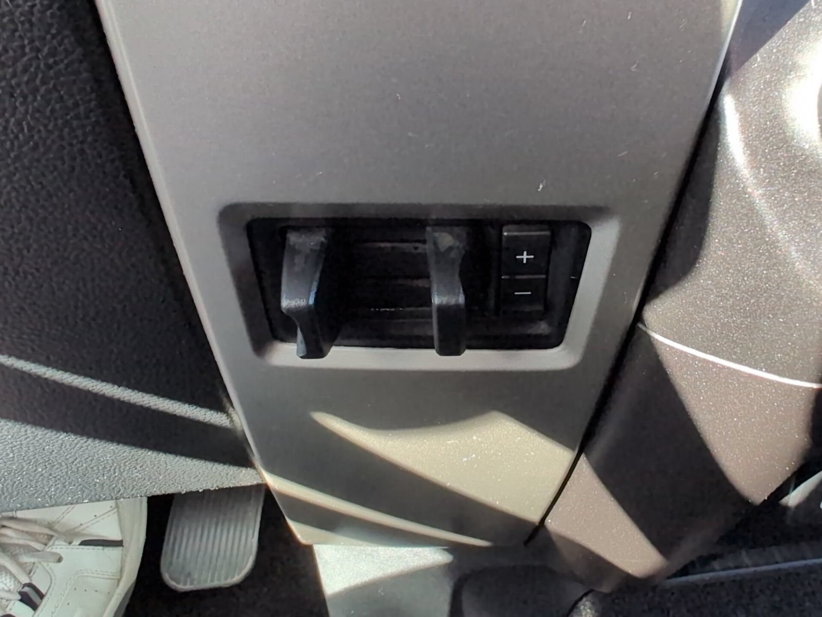 Used 2019 Ford F150 Lariat AWD/4WD image 25