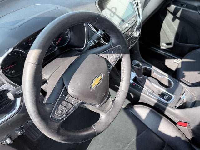 Used 2019 Chevrolet Equinox Premier AWD/4WD image 16