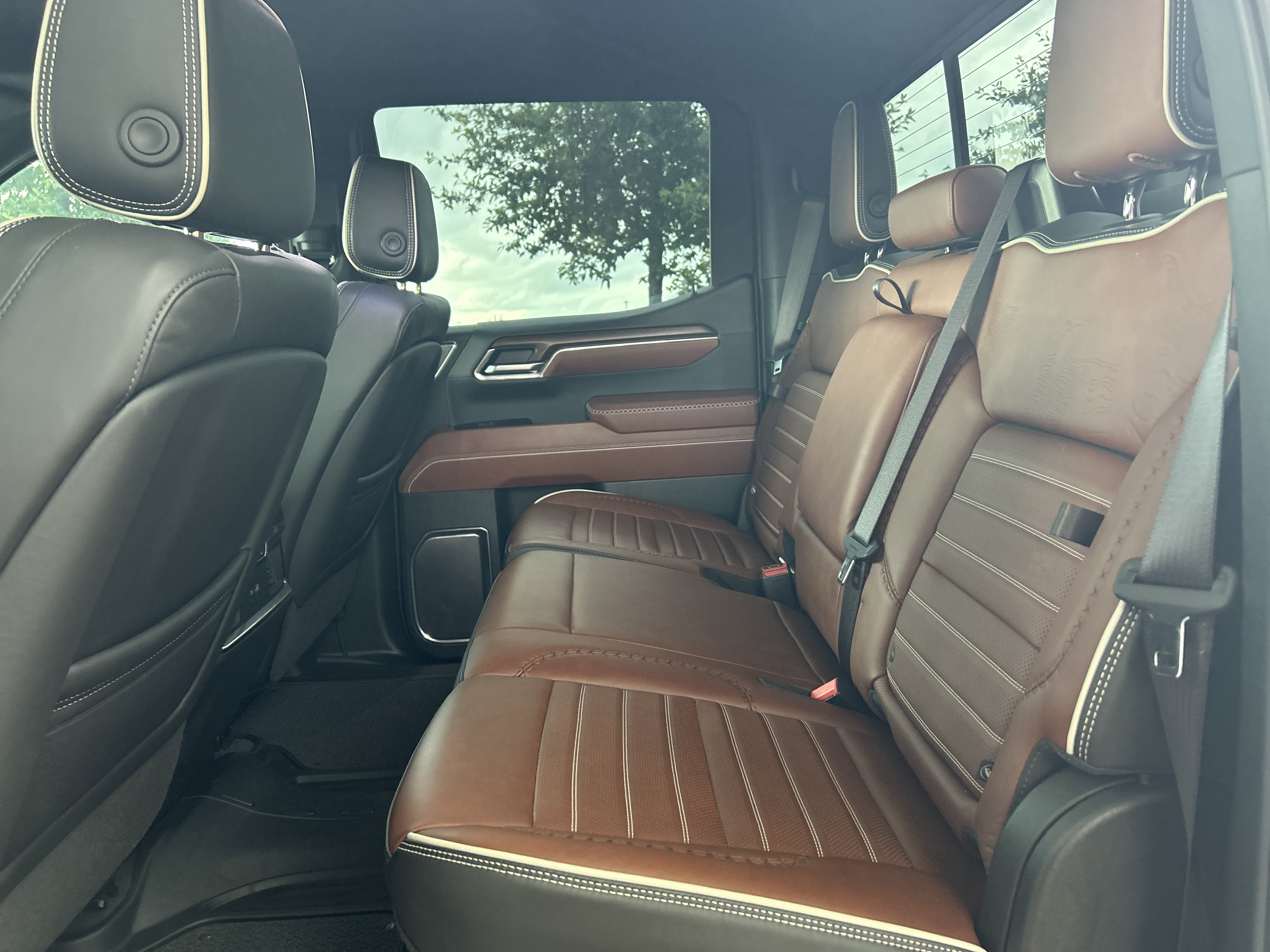 Used 2024 GMC Sierra 1500 Denali Ultimate AWD/4WD image 26