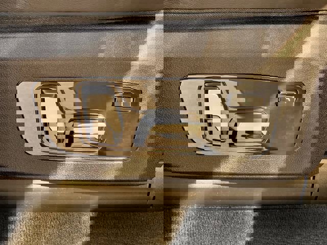 Used 2021 BMW ALPINA XB7 image 31