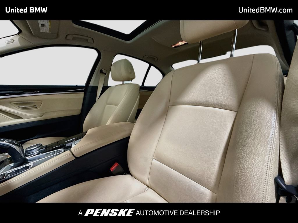 Used 2016 BMW 535i Sedan RWD image 12