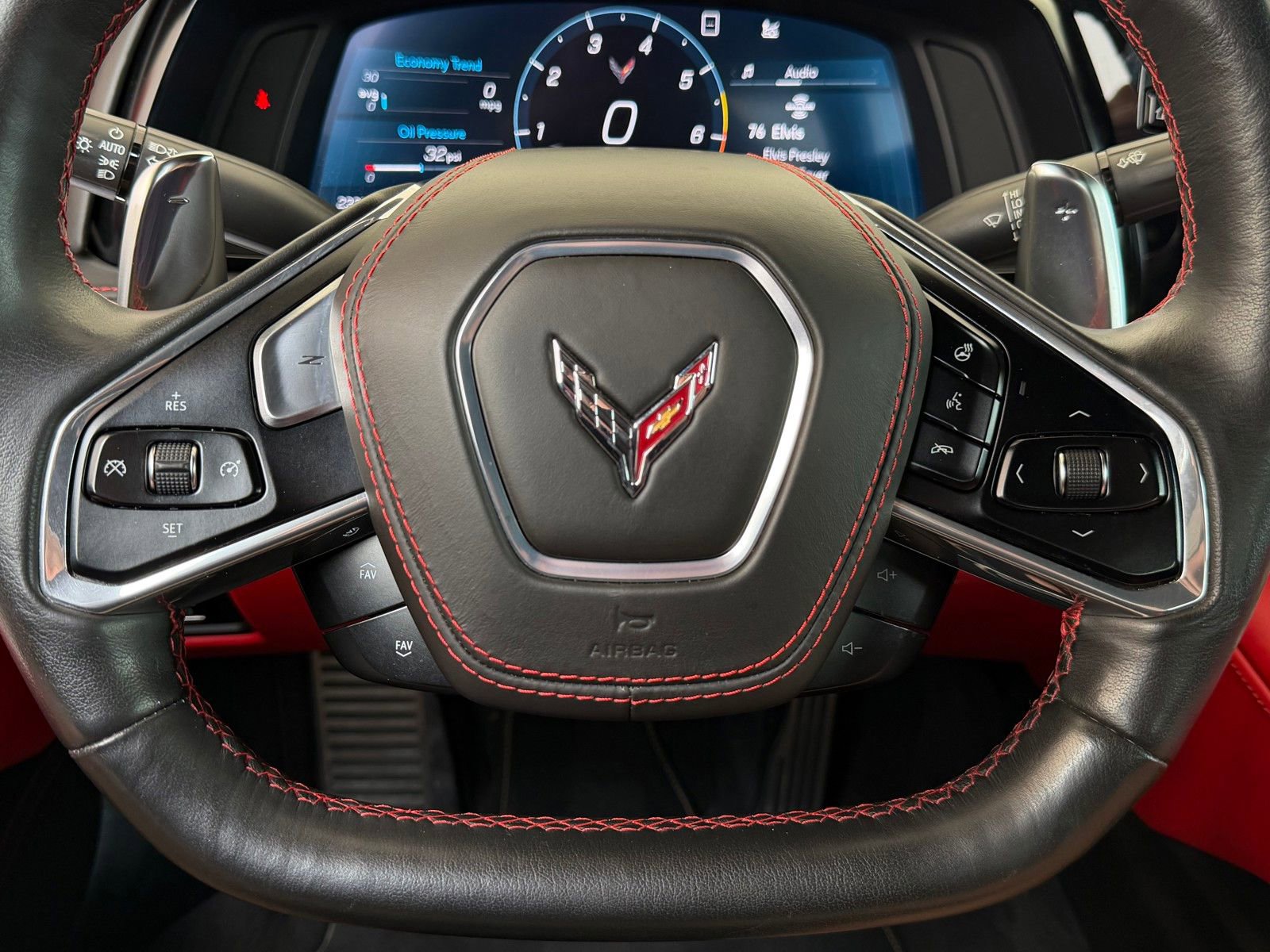 Used 2020 Chevrolet Corvette Stingray Premium Cpe w/ 3LT Preferred Equipment Group image 7