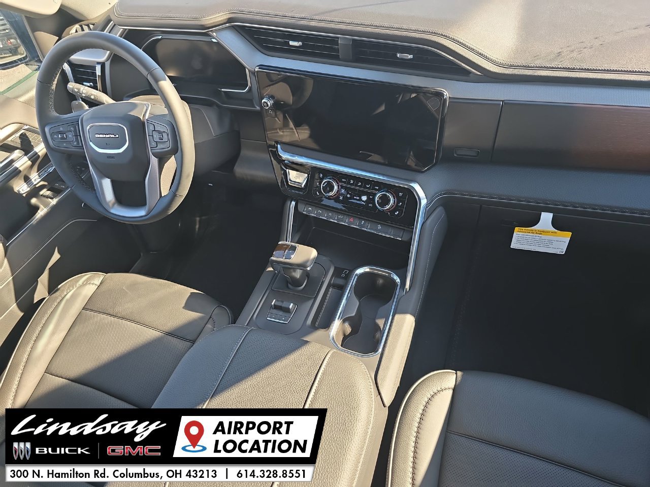 New 2026 GMC Sierra 1500 Denali w/ Denali Reserve Package AWD/4WD image 31
