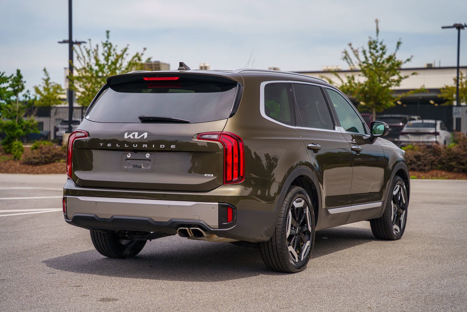 Used 2025 Kia Telluride S AWD/4WD image 7