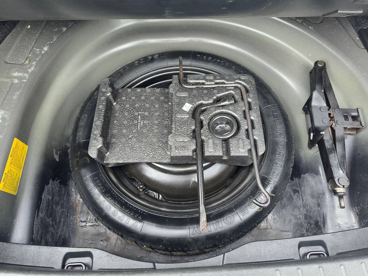 Used 2009 Toyota Corolla LE FWD image 23